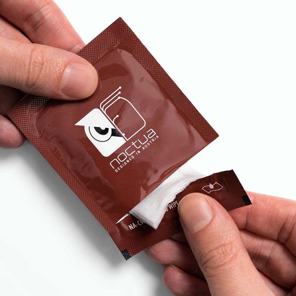noctua na cleaning wipes in nepal packet